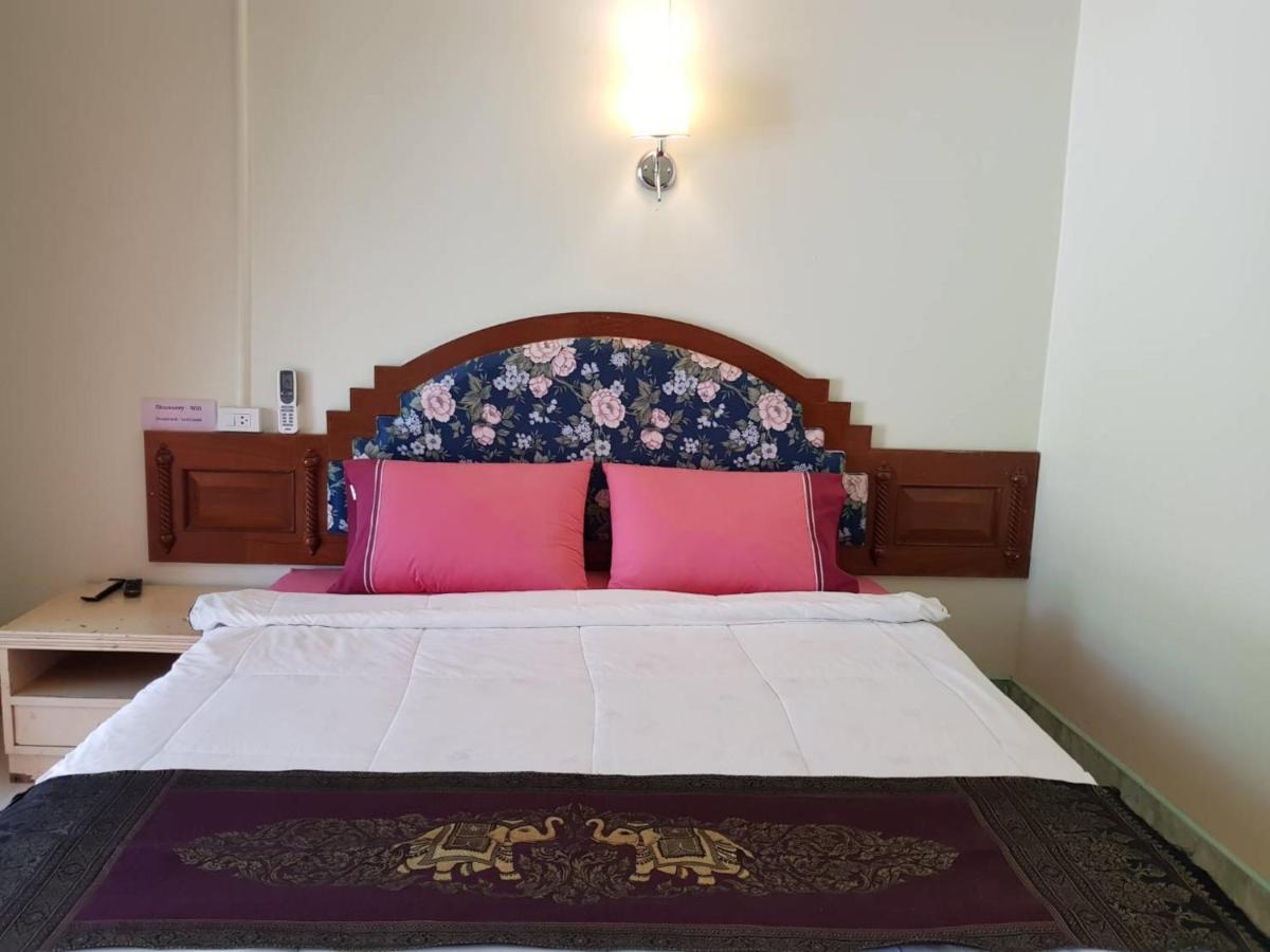 Discovery House Hotel Sha Plus Nai Yang Beach エクステリア 写真